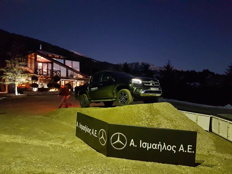Mercedes X-Class