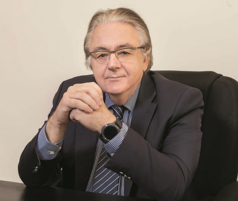 Αποστολος Καμαρινάκης