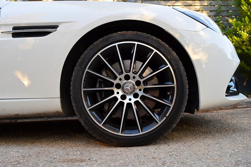 Mercedes-Benz SLC 180
