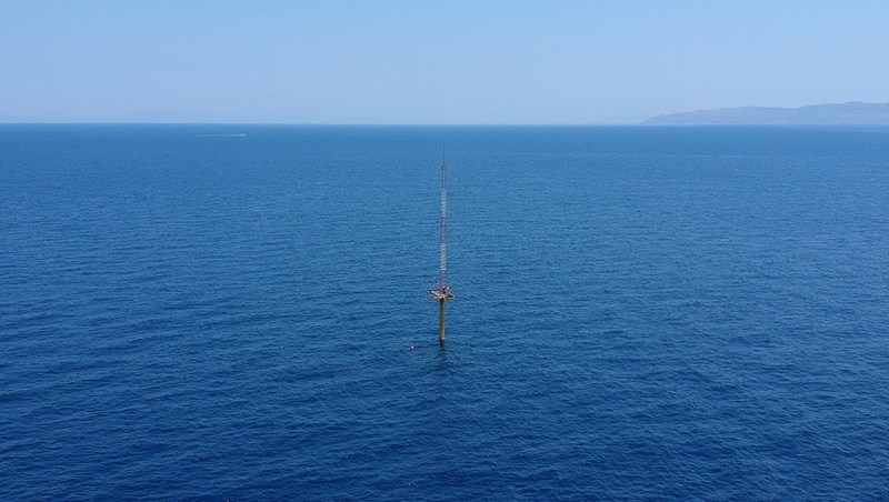FLOATMAST_Floating Antenna in the Aegean 24.04.2024