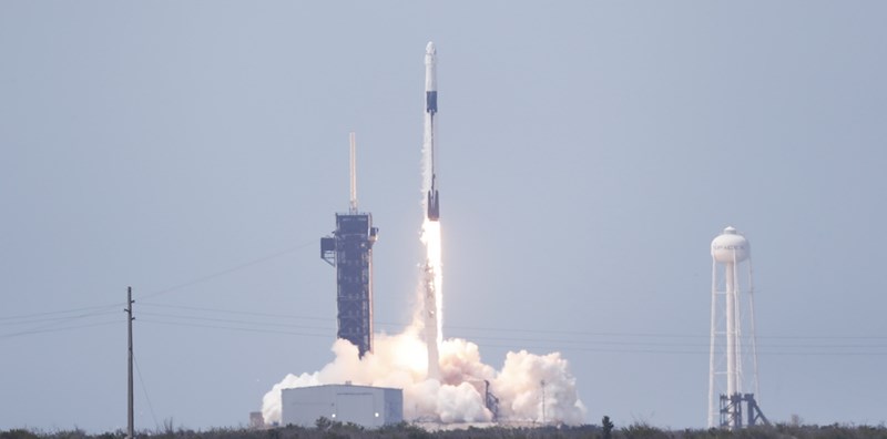εκτόξευση Space X Falcon 9