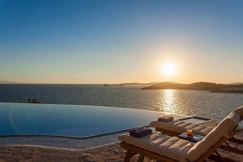 AGL Luxury Villas