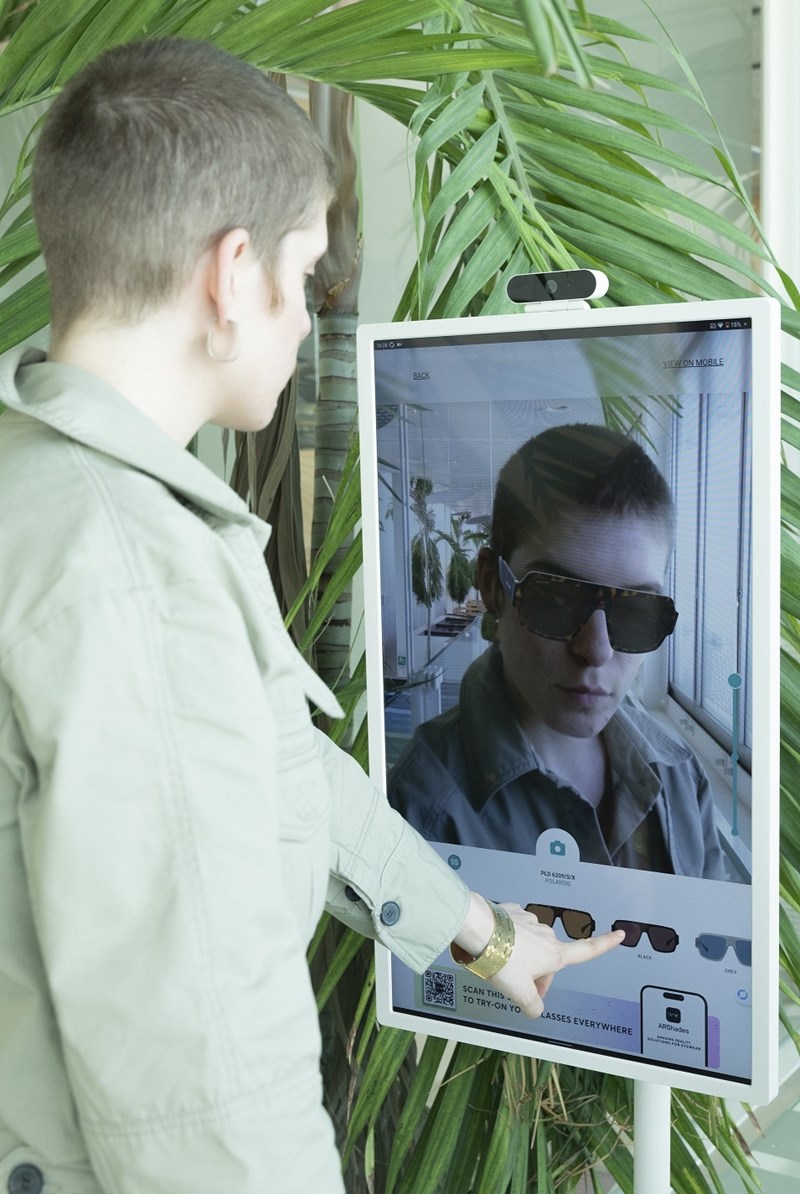 Virtual try-on