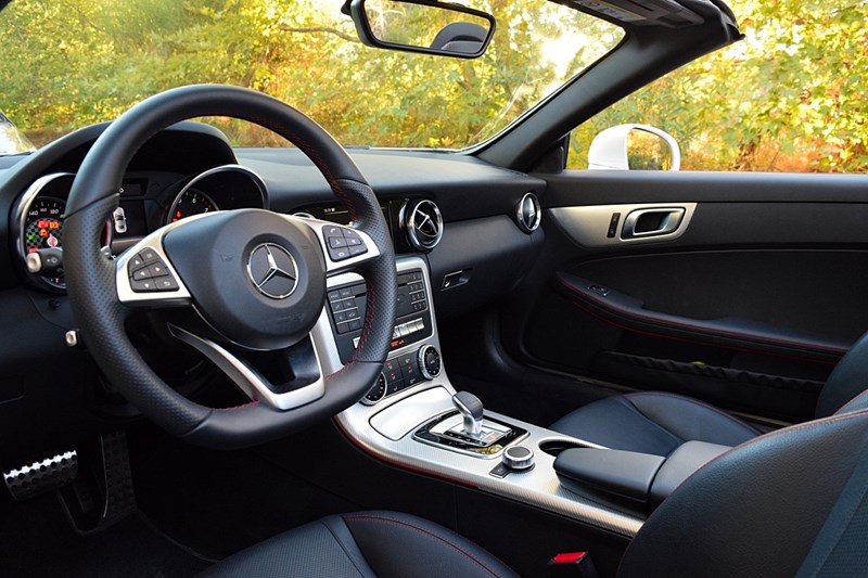 Mercedes-Benz SLC 180