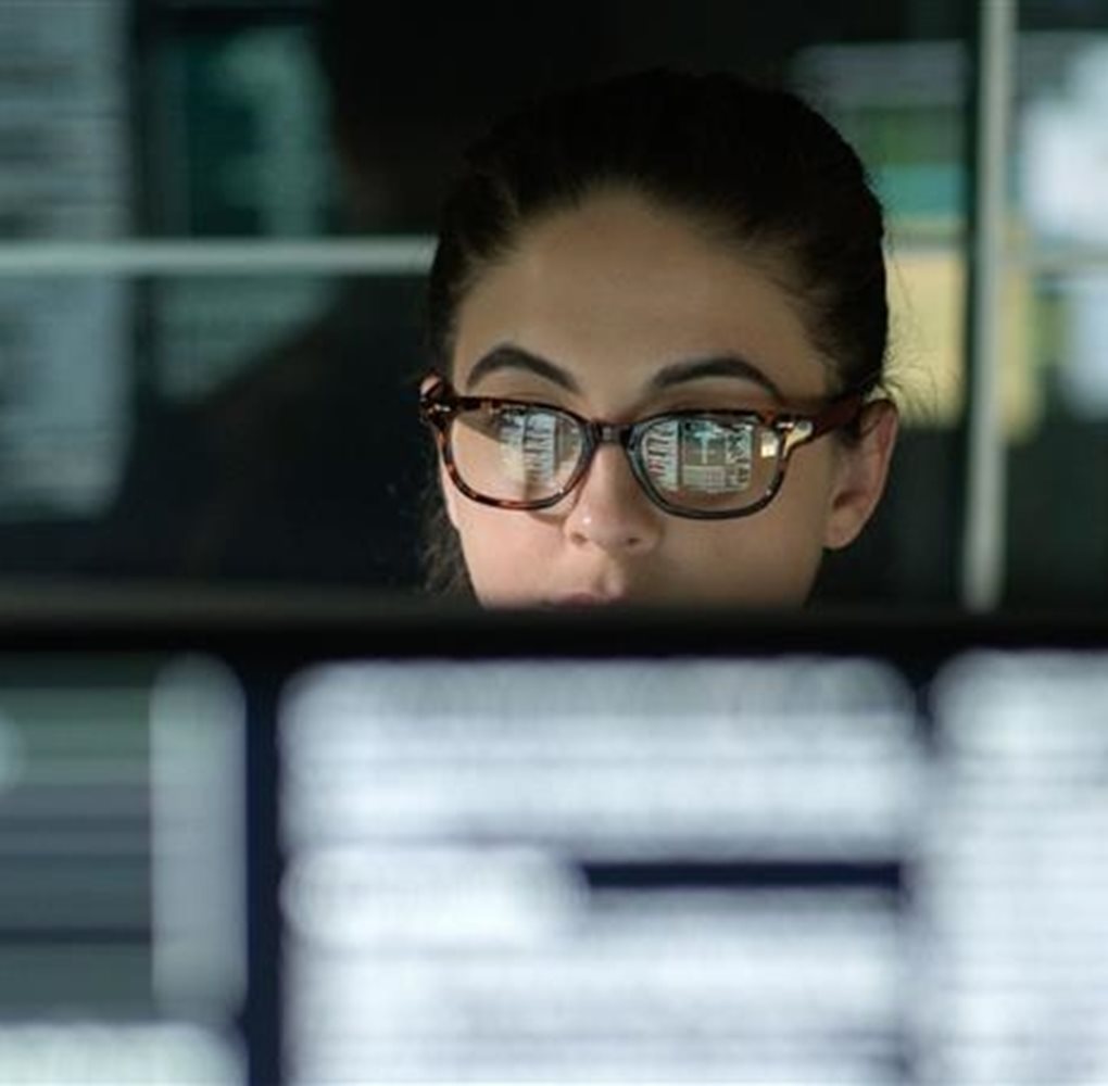 Η Εξέλιξη της Κυβερνοασφάλειας: Από την Προστασία στην Εμπιστοσύνη