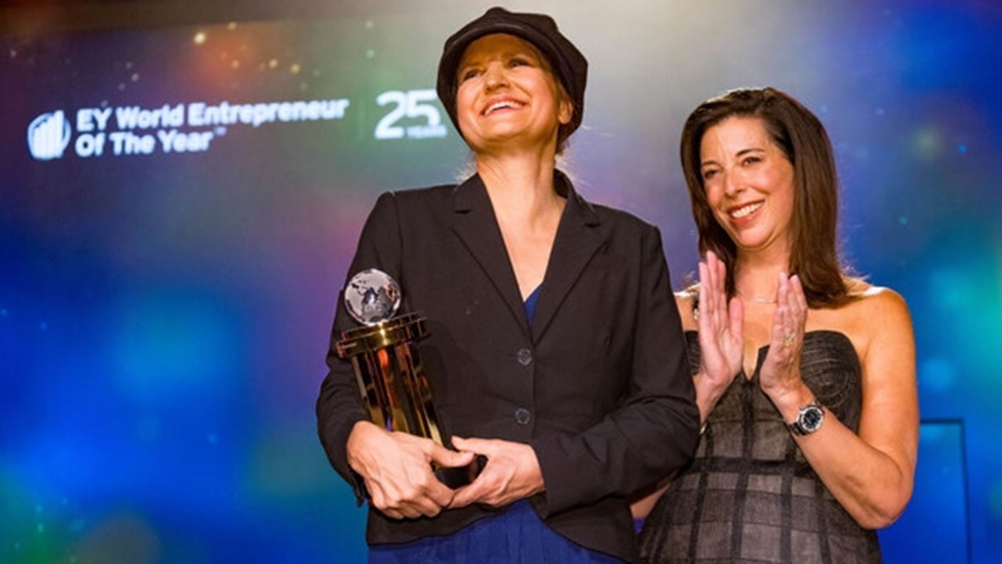 &#x397; Stina Ehrensv&#xE4;rd &#x3B1;&#x3C0;&#x3CC; &#x3C4;&#x3B7; &#x3A3;&#x3BF;&#x3C5;&#x3B7;&#x3B4;&#x3AF;&#x3B1; &#x3B5;&#x3AF;&#x3BD;&#x3B1;&#x3B9; &#x3B7; EY World Entrepreneur Of The Year&#x2122; 2025