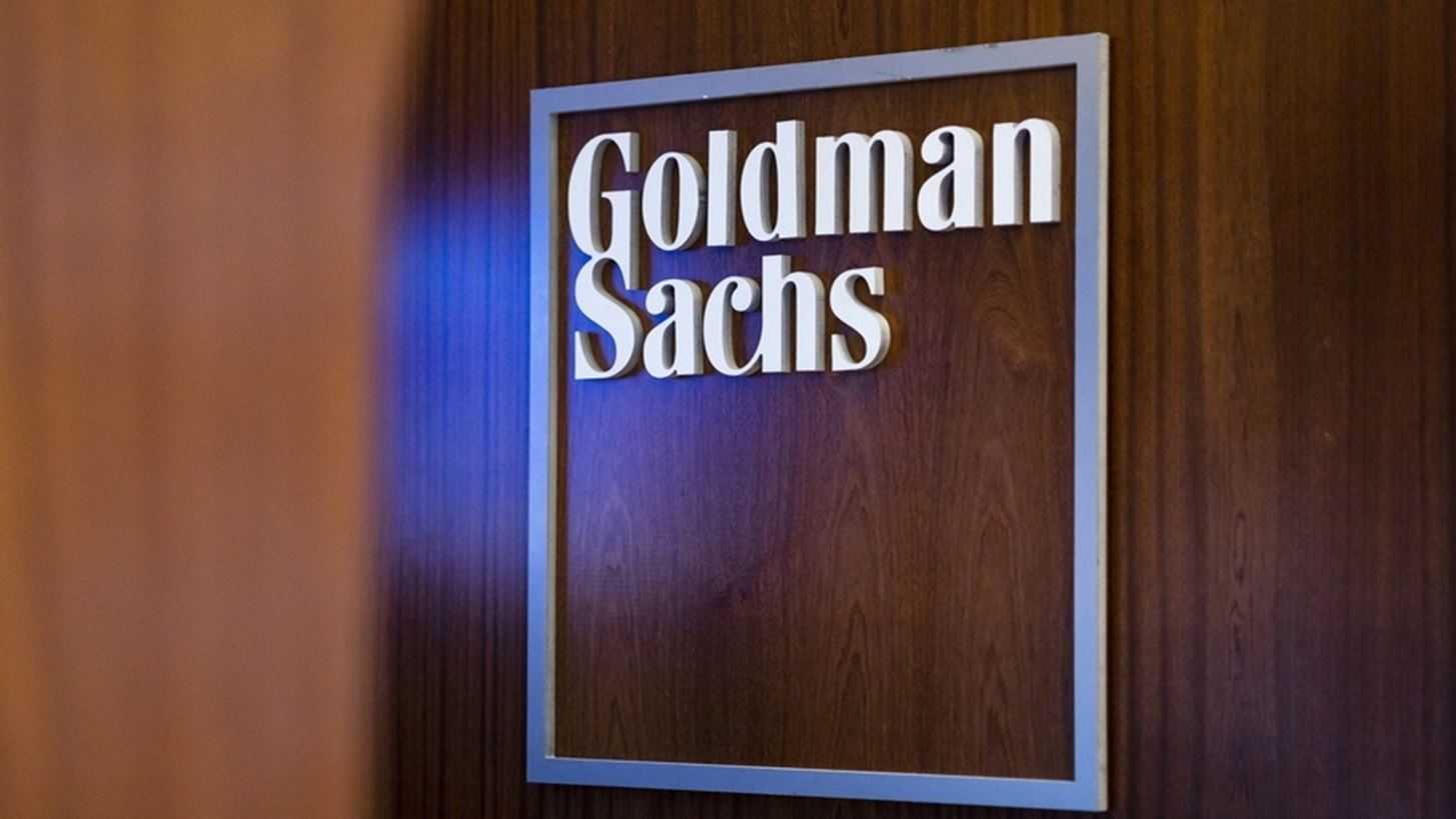 Goldman Sachs: &#x3A4;&#x3B9; &#x3C3;&#x3B7;&#x3BC;&#x3B1;&#x3AF;&#x3BD;&#x3B5;&#x3B9; &#x3B7; &#x3B1;&#x3BD;&#x3B1;&#x3B2;&#x3AC;&#x3B8;&#x3BC;&#x3B9;&#x3C3;&#x3B7; &#x3B1;&#x3C0;&#x3CC; &#x3C4;&#x3B7; DBRS &#x3B3;&#x3B9;&#x3B1; &#x3C4;&#x3B9;&#x3C2; &#x3B5;&#x3BB;&#x3BB;&#x3B7;&#x3BD;&#x3B9;&#x3BA;&#x3AD;&#x3C2; &#x3C4;&#x3C1;&#x3AC;&#x3C0;&#x3B5;&#x3B6;&#x3B5;&#x3C2;