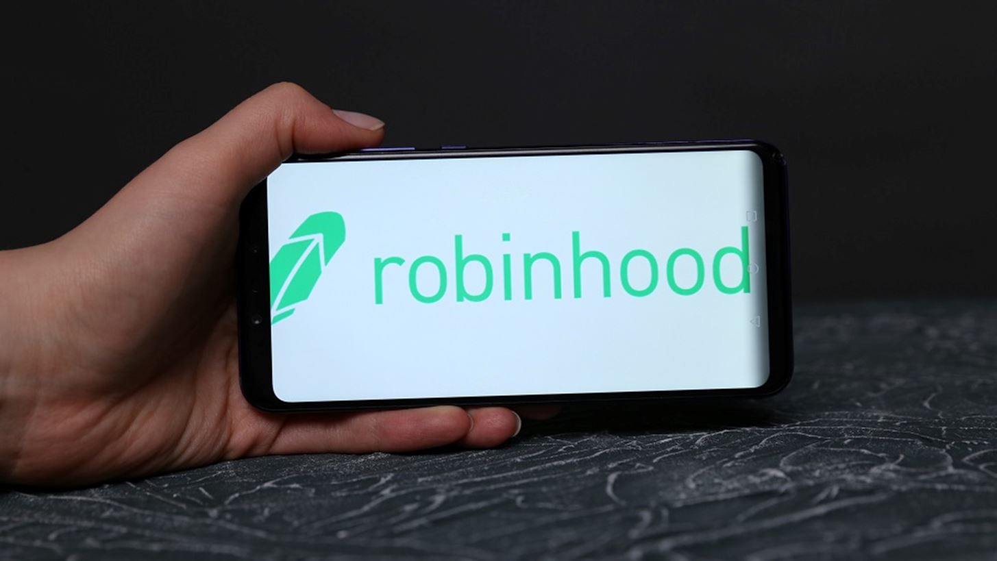 &#x3A0;&#x3BB;&#x3BF;&#x3C5;&#x3C3;&#x3B9;&#x3CC;&#x3C4;&#x3B5;&#x3C1;&#x3BF;&#x3B9; &#x3BA;&#x3B1;&#x3C4;&#x3AC; $600 &#x3B5;&#x3BA;&#x3B1;&#x3C4;. &#x3BF;&#x3B9; &#x3B9;&#x3B4;&#x3C1;&#x3C5;&#x3C4;&#x3AD;&#x3C2; &#x3C4;&#x3B7;&#x3C2; Robinhood &#x3BC;&#x3B5;&#x3C4;&#x3AC; &#x3C4;&#x3BF; &quot;&#x3AC;&#x3BB;&#x3BC;&#x3B1;&quot; &#x3C4;&#x3B7;&#x3C2; &#x3BC;&#x3B5;&#x3C4;&#x3BF;&#x3C7;&#x3AE;&#x3C2; &#x3BA;&#x3B1;&#x3C4;&#x3AC; 24%