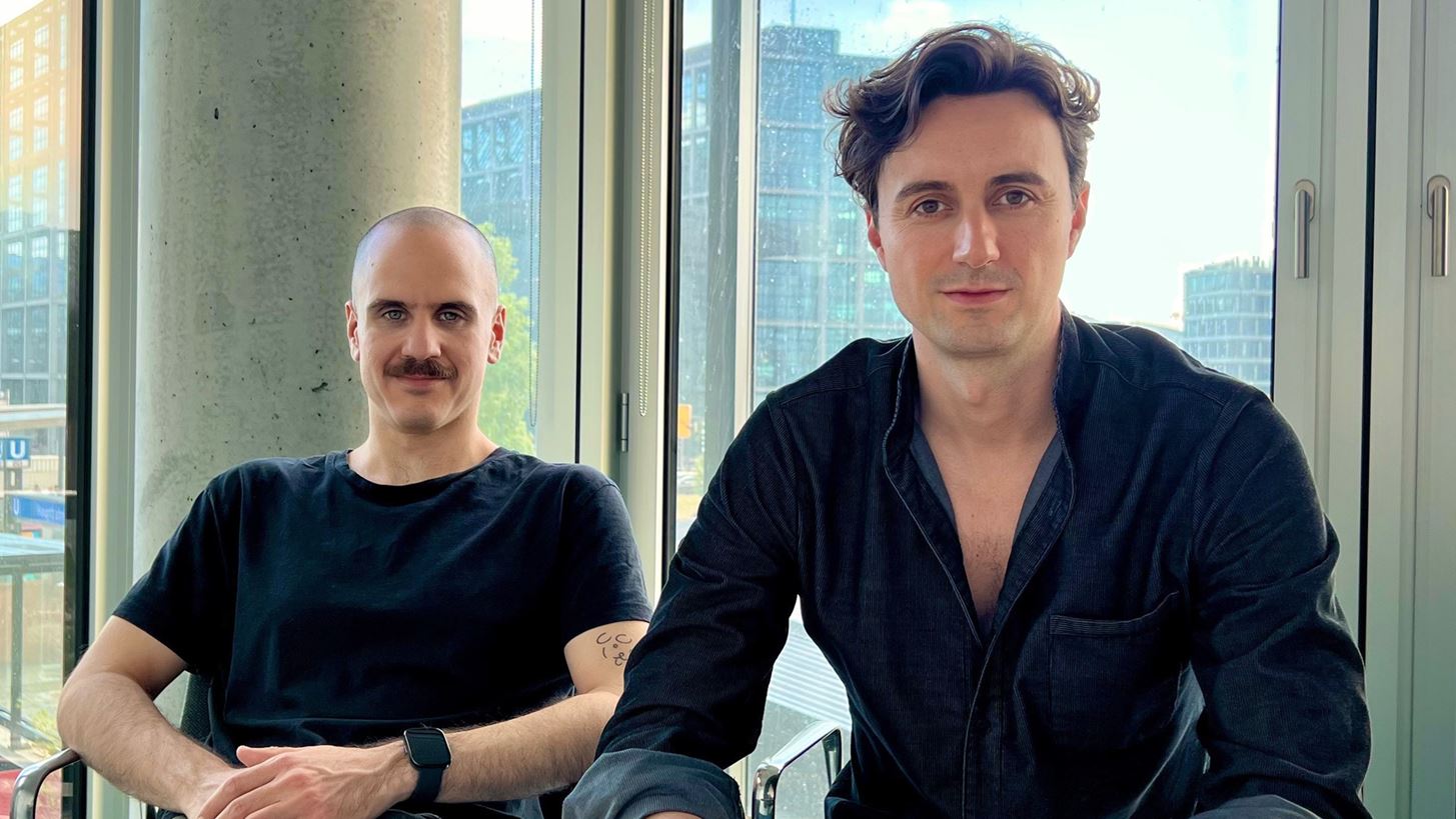 Emblematic: &quot;&#x3A7;&#x3C4;&#x3AF;&#x3B6;&#x3B5;&#x3B9;&quot; &#x3C4;&#x3B5;&#x3C7;&#x3BD;&#x3BF;&#x3BB;&#x3BF;&#x3B3;&#x3B9;&#x3BA;&#x3CC; hub &#x3C3;&#x3C4;&#x3B7;&#x3BD; &#x391;&#x3B8;&#x3AE;&#x3BD;&#x3B1; &#x3BA;&#x3B1;&#x3B9; &#x3B5;&#x3BD;&#x3B9;&#x3C3;&#x3C7;&#x3CD;&#x3B5;&#x3B9; &#x3C4;&#x3B7;&#x3BD; &#x3C0;&#x3B1;&#x3C1;&#x3BF;&#x3C5;&#x3C3;&#x3AF;&#x3B1; &#x3C4;&#x3B7;&#x3C2; &#x3C3;&#x3C4;&#x3B7;&#x3BD; &#x395;&#x3BB;&#x3BB;&#x3AC;&#x3B4;&#x3B1;