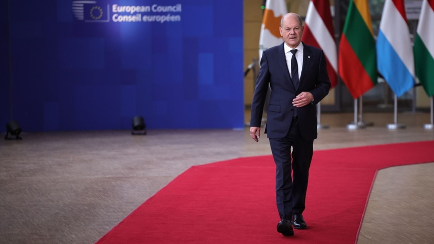 Ο "διψασμένος για ενέργεια" Σολτς κατευθύνεται στην Αφρική