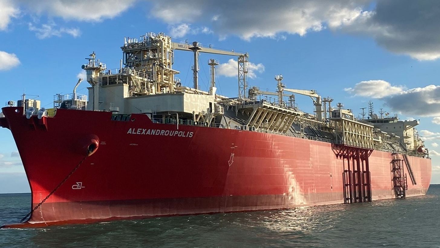 Παίρνει μπρος το FSRU της Αλεξανδρούπολης, δυσκολίες για τα υπόλοιπα πρότζεκτ