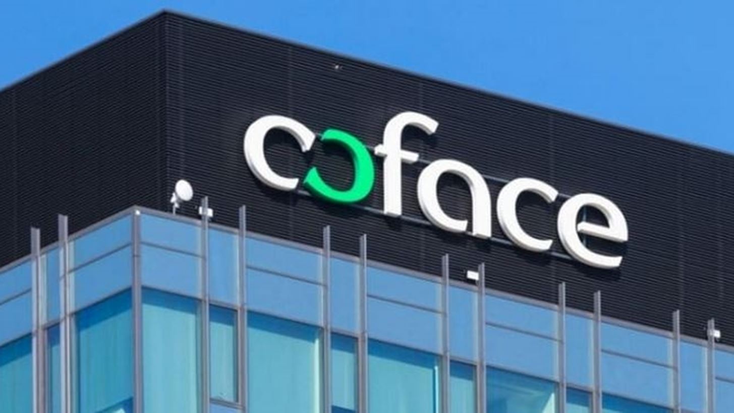 &#x397; Coface &#x3B1;&#x3BD;&#x3B1;&#x3BA;&#x3BF;&#x3B9;&#x3BD;&#x3CE;&#x3BD;&#x3B5;&#x3B9; &#x3C4;&#x3B7; &#x3C3;&#x3C5;&#x3BD;&#x3AD;&#x3C1;&#x3B3;&#x3B5;&#x3B9;&#x3AC; &#x3C4;&#x3B7;&#x3C2; &#x3BC;&#x3B5; &#x3C4;&#x3B7; Lloyd&#x2019;s, &#x3C0;&#x3C1;&#x3BF;&#x3C3;&#x3C6;&#x3AD;&#x3C1;&#x3BF;&#x3BD;&#x3C4;&#x3B1;&#x3C2; &#x3BB;&#x3CD;&#x3C3;&#x3B5;&#x3B9;&#x3C2; &#x391;&#x391; &#x3C3;&#x3C4;&#x3BF;&#x3C5;&#x3C2; &#x3C0;&#x3B5;&#x3BB;&#x3AC;&#x3C4;&#x3B5;&#x3C2; &#x3C4;&#x3B7;&#x3C2;