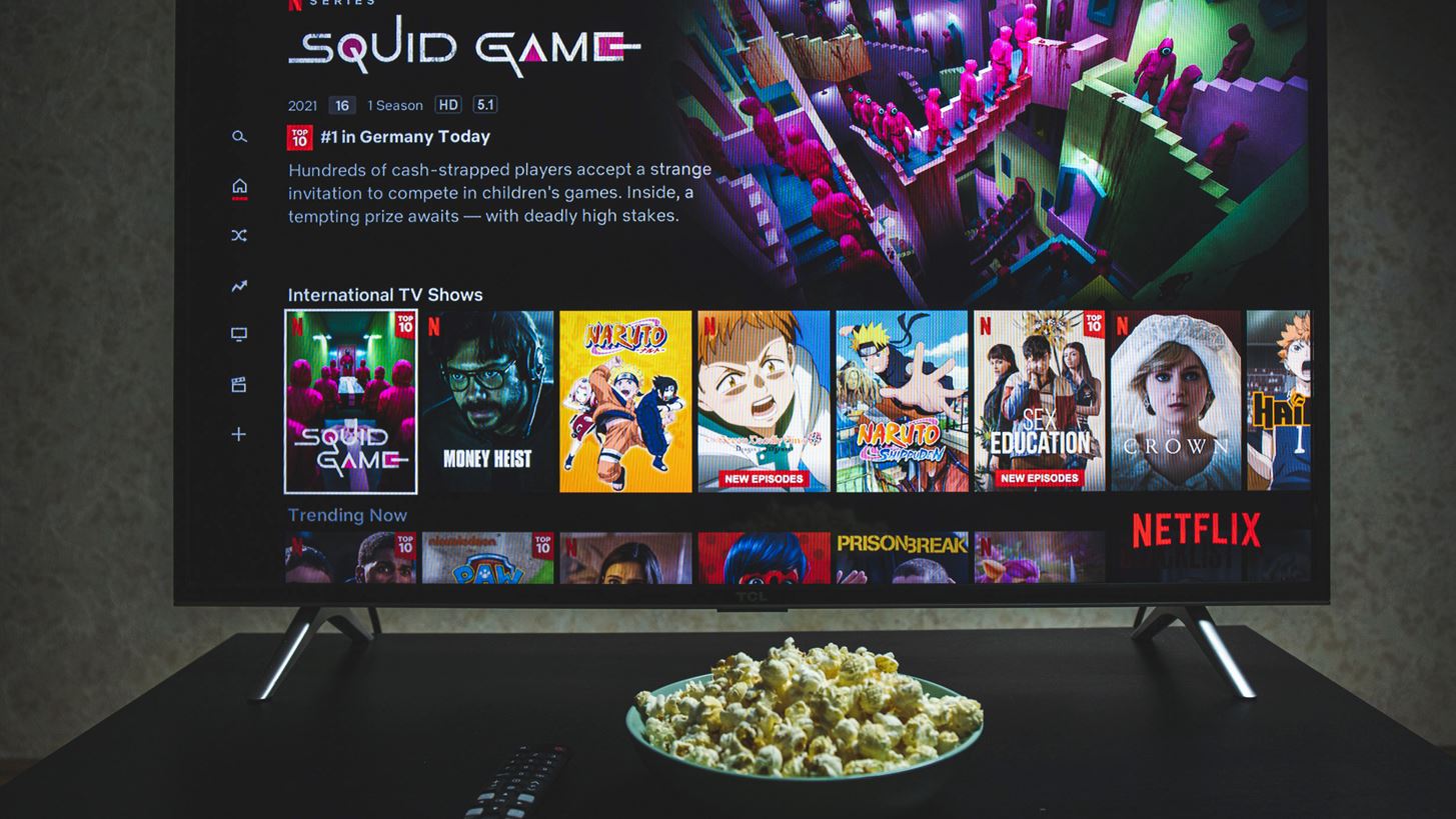 To Squid Game &#x3BF;&#x3B4;&#x3B7;&#x3B3;&#x3B5;&#x3AF; &#x3C3;&#x3B5; &#x3B5;&#x3C0;&#x3AF;&#x3C0;&#x3B5;&#x3B4;&#x3B1; &#x3C1;&#x3B5;&#x3BA;&#x3CC;&#x3C1; &#x3C4;&#x3B7; &#x3BC;&#x3B5;&#x3C4;&#x3BF;&#x3C7;&#x3AE; &#x3C4;&#x3BF;&#x3C5; Netflix