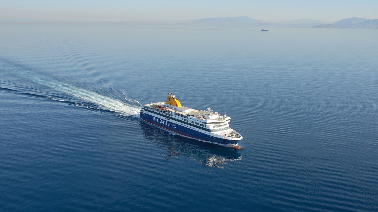 &#x3A4;&#x3BF; &#x3BA;&#x3B1;&#x3BB;&#x3BF;&#x3BA;&#x3B1;&#x3AF;&#x3C1;&#x3B9; &#x3B3;&#x3C5;&#x3C1;&#x3AF;&#x3B6;&#x3B5;&#x3B9; &#x3C3;&#x3B5;&#x3BB;&#x3AF;&#x3B4;&#x3B1; &#x3BC;&#x3B5; &#x3C4;&#x3B9;&#x3C2; Blue Star Ferries
