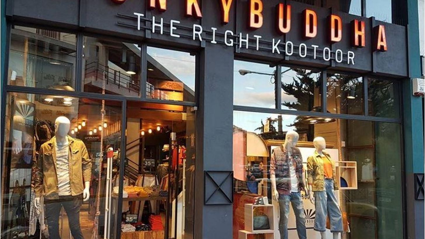 Funky Buddha: Από τη χονδρική και ένα µπαρ στο Κατµαντού σε µια από τις µεγαλύτερες ελληνικές εταιρείες ρούχων