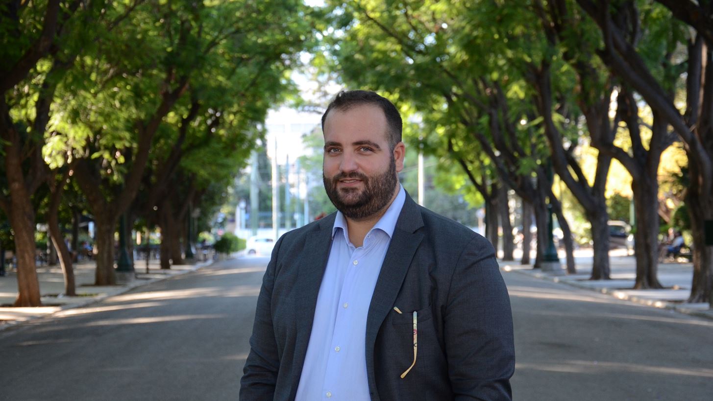 O &#x39B;&#x3AD;&#x3C9;&#x3BD; &#x393;&#x3B1;&#x3B2;&#x3B1;&#x3BB;&#x3AC;&#x3C2; &#x3BA;&#x3B1;&#x3B9; &#x3B7; bespot &quot;&#x3C8;&#x3C5;&#x3C7;&#x3BF;&#x3B3;&#x3C1;&#x3B1;&#x3C6;&#x3BF;&#x3CD;&#x3BD;&quot; &#x3C4;&#x3BF;&#x3C5;&#x3C2; &#x3BA;&#x3B1;&#x3C4;&#x3B1;&#x3BD;&#x3B1;&#x3BB;&#x3C9;&#x3C4;&#x3AD;&#x3C2; &#x3BA;&#x3B1;&#x3B9;... &#x3B1;&#x3BB;&#x3BB;&#x3AC;&#x3B6;&#x3BF;&#x3C5;&#x3BD; &#x3C4;&#x3B7;&#x3BD; &#x3B1;&#x3B3;&#x3BF;&#x3C1;&#x3B1;&#x3C3;&#x3C4;&#x3B9;&#x3BA;&#x3AE; &#x3B5;&#x3BC;&#x3C0;&#x3B5;&#x3B9;&#x3C1;&#x3AF;&#x3B1;