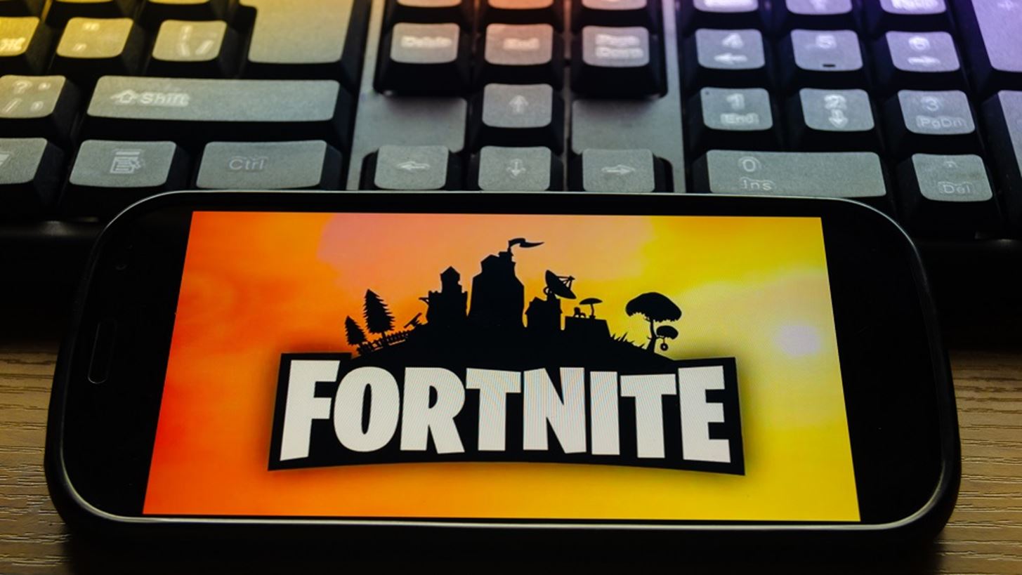 &#x397; Epic Games &#x3B5;&#x3C0;&#x3B9;&#x3B4;&#x3B9;&#x3CE;&#x3BA;&#x3B5;&#x3B9; &#x3C0;&#x3C1;&#x3BF;&#x3C3;&#x3C9;&#x3C1;&#x3B9;&#x3BD;&#x3AE; &#x3B1;&#x3BD;&#x3B1;&#x3C3;&#x3C4;&#x3BF;&#x3BB;&#x3AE; &#x3C4;&#x3B7;&#x3C2; &#x3B1;&#x3C6;&#x3B1;&#x3AF;&#x3C1;&#x3B5;&#x3C3;&#x3B7;&#x3C2; &#x3C4;&#x3BF;&#x3C5; &quot;Fortnite&quot; &#x3B1;&#x3C0;&#x3CC; &#x3C4;&#x3BF; App Store &#x3C4;&#x3B7;&#x3C2; Apple