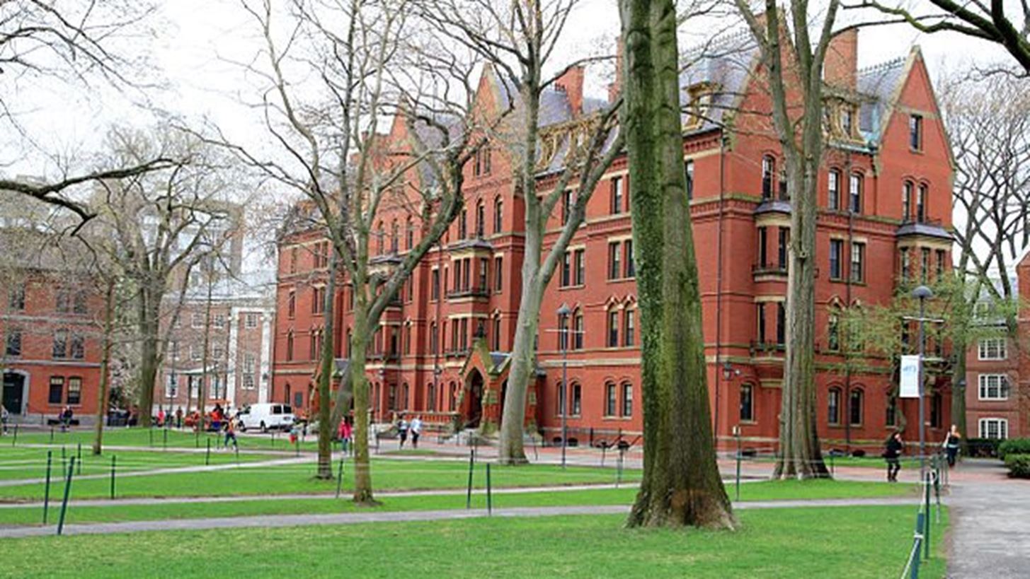 Τα κορυφαία Πανεπιστήμια που βγάζουν δισεκατομμυριούχους