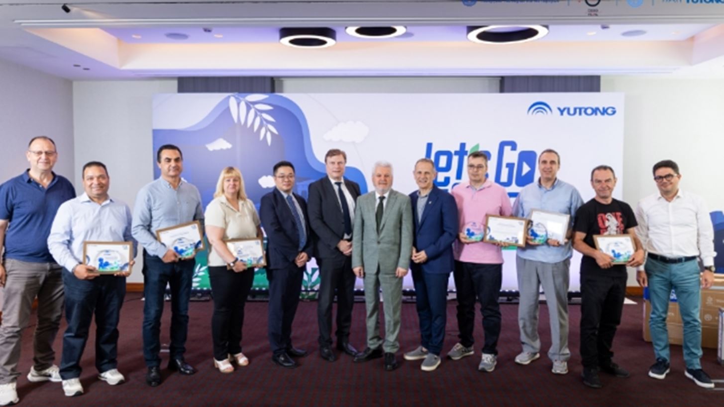 &#x397; &#x398;&#x3B5;&#x3C3;&#x3C3;&#x3B1;&#x3BB;&#x3BF;&#x3BD;&#x3AF;&#x3BA;&#x3B7; &#x3C5;&#x3C0;&#x3BF;&#x3B4;&#x3AD;&#x3C7;&#x3B8;&#x3B7;&#x3BA;&#x3B5; &#x3C4;&#x3BF; &quot;Let&#x2019;s Go Green&quot;