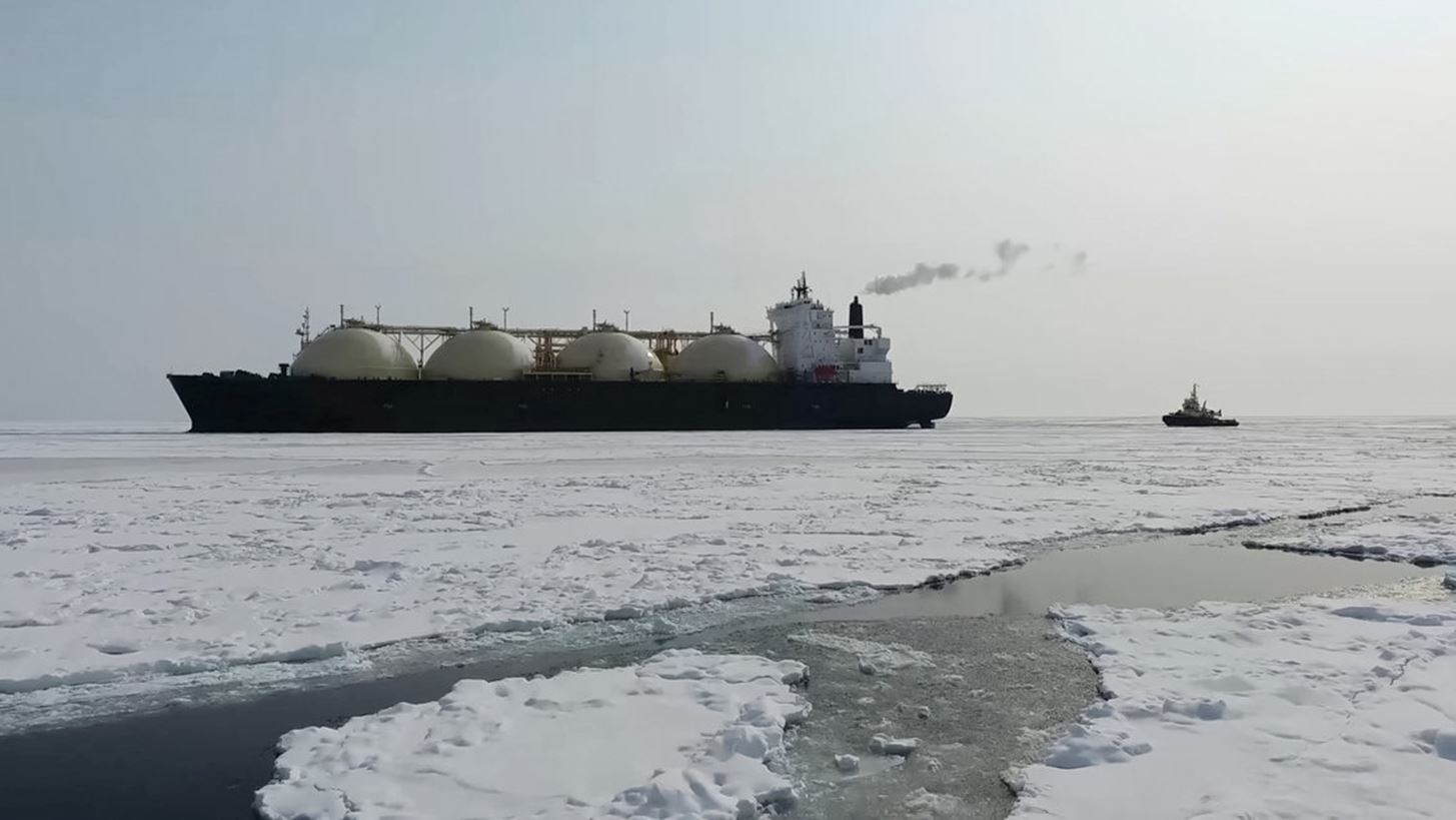 Ρωσία: LNG μέσω Αρκτικής, δυτικοί "συνεργάτες" και 40 νεκρά μεγαλοστελέχη του ενεργειακού κλάδου