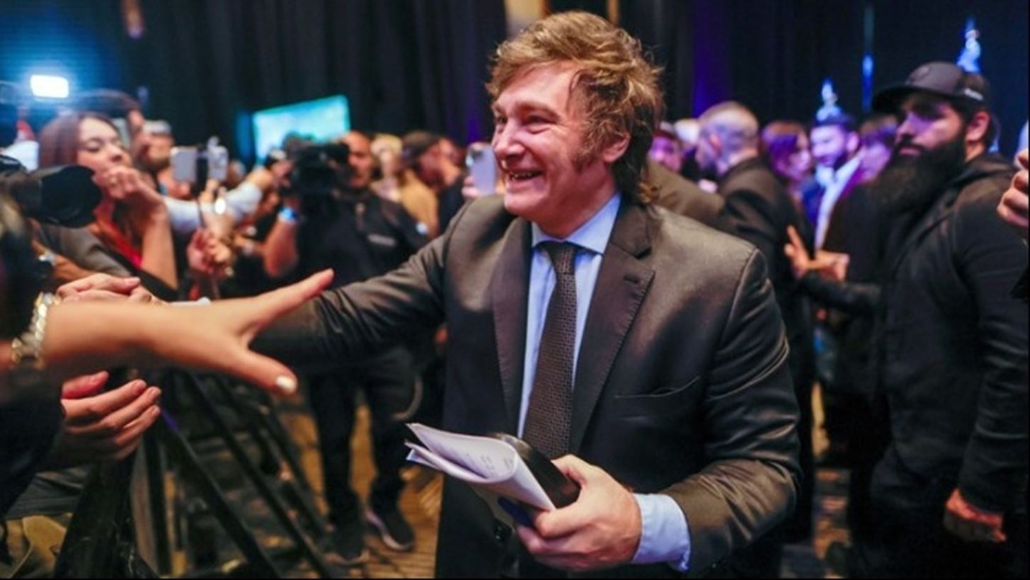 Πολέμιος της κεντρικής τράπεζας και οπαδός του Bitcoin ο νέος πρόεδρος της Αργεντινής