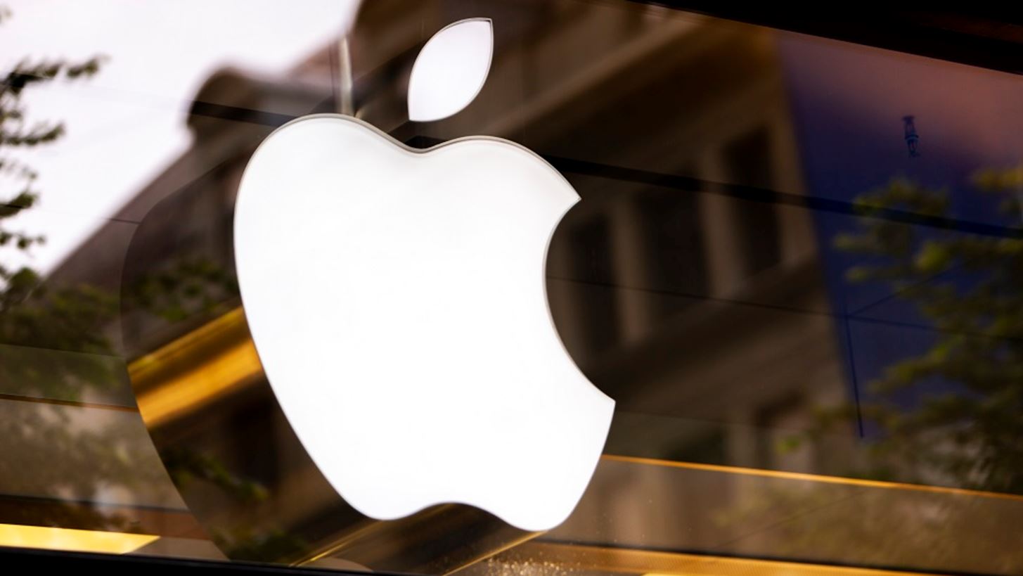 Η Apple σχεδιάζει να επιβραδύνει τις προσλήψεις εν μέσω φόβων για ύφεση