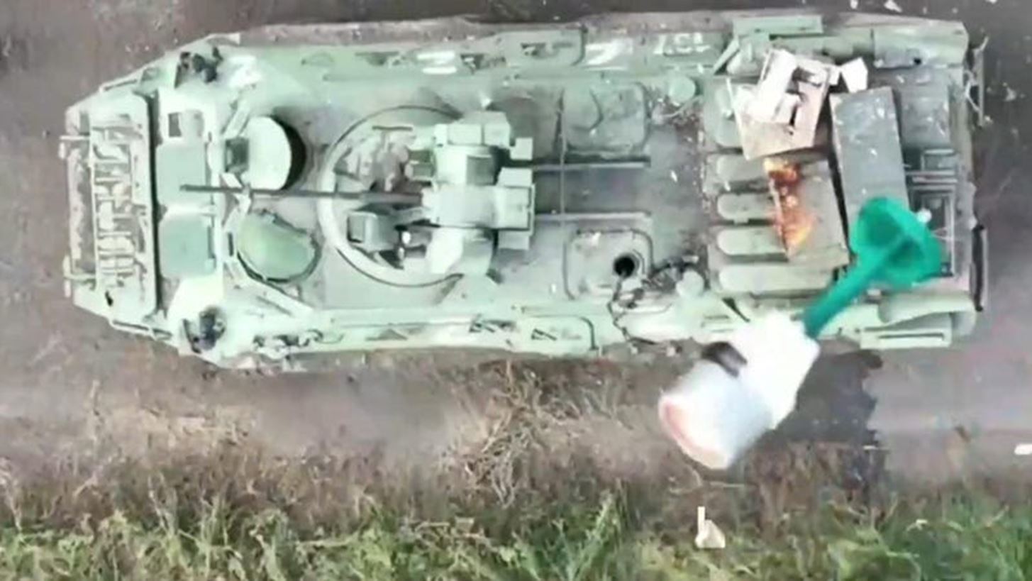 &#x3A4;&#x3B1; &#x3BF;&#x3C5;&#x3BA;&#x3C1;&#x3B1;&#x3BD;&#x3B9;&#x3BA;&#x3AC; DIY drones &#x3BA;&#x3BB;&#x3B9;&#x3BC;&#x3B1;&#x3BA;&#x3CE;&#x3BD;&#x3BF;&#x3C5;&#x3BD; &#x3C4;&#x3B9;&#x3C2; &#x3B5;&#x3C0;&#x3B9;&#x3B8;&#x3AD;&#x3C3;&#x3B5;&#x3B9;&#x3C2; &#x3C4;&#x3BF;&#x3C5;&#x3C2; &#x3BA;&#x3B1;&#x3C4;&#x3AC; &#x3C4;&#x3C9;&#x3BD; &#x3A1;&#x3CE;&#x3C3;&#x3C9;&#x3BD;