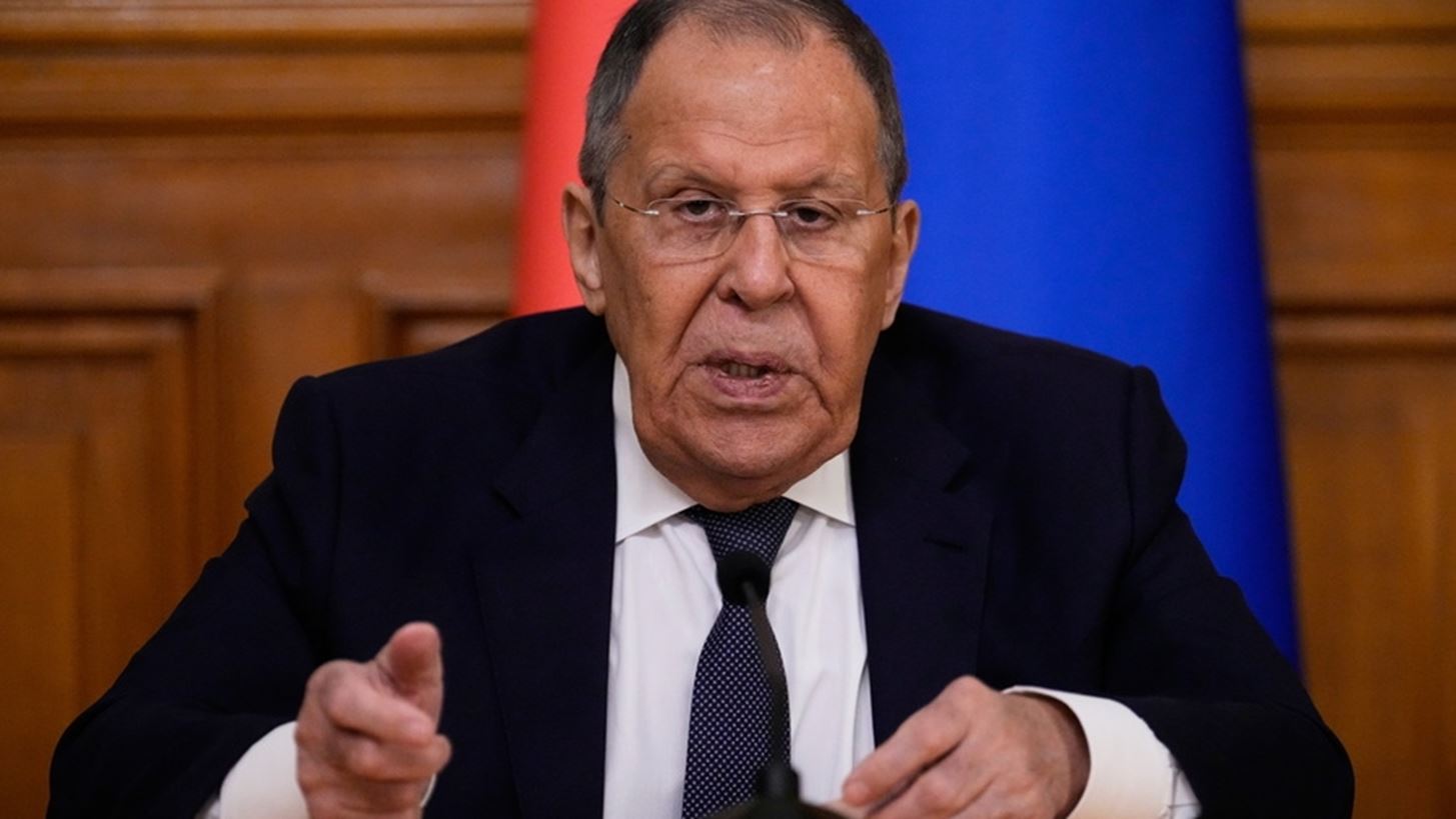 &#x397; &#x3A1;&#x3C9;&#x3C3;&#x3AF;&#x3B1; &quot;&#x3B1;&#x3BD;&#x3B1;&#x3C4;&#x3B9;&#x3BD;&#x3AC;&#x3B6;&#x3B5;&#x3B9;&quot; &#x3B5;&#x3BE;&#x3B1;&#x3C1;&#x3C7;&#x3AE;&#x3C2; &#x3C4;&#x3B9;&#x3C2; &#x3B5;&#x3B3;&#x3B3;&#x3C5;&#x3AE;&#x3C3;&#x3B5;&#x3B9;&#x3C2; &#x3B1;&#x3C3;&#x3C6;&#x3B1;&#x3BB;&#x3B5;&#x3AF;&#x3B1;&#x3C2; &#x3B3;&#x3B9;&#x3B1; &#x3C4;&#x3B7;&#x3BD; &#x39F;&#x3C5;&#x3BA;&#x3C1;&#x3B1;&#x3BD;&#x3AF;&#x3B1; - &#x398;&#x3AD;&#x3BB;&#x3B5;&#x3B9; &#x3C3;&#x3C5;&#x3BC;&#x3BC;&#x3B5;&#x3C4;&#x3BF;&#x3C7;&#x3AE; &#x39A;&#x3AF;&#x3BD;&#x3B1;&#x3C2; &#x3BA;&#x3B1;&#x3B9; &#x3BD;&#x3B1; &#x3AD;&#x3C7;&#x3B5;&#x3B9; &#x3B2;&#x3AD;&#x3C4;&#x3BF;
