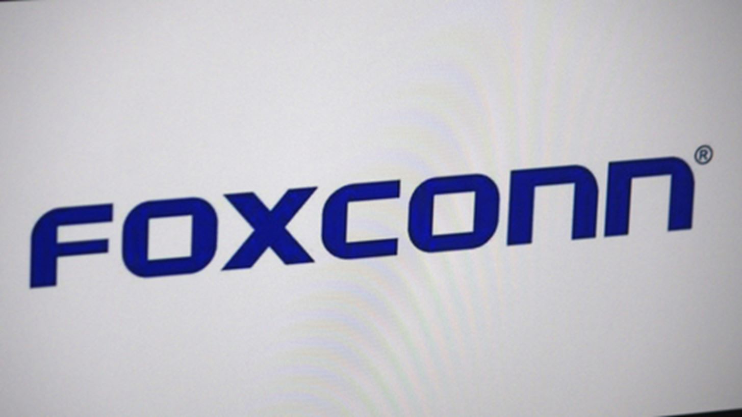 &#x397; Foxconn, &#x3C3;&#x3C5;&#x3BD;&#x3B5;&#x3C1;&#x3B3;&#x3AC;&#x3C4;&#x3B7;&#x3C2; &#x3C4;&#x3B7;&#x3C2; Apple,  &#x3C3;&#x3B7;&#x3BC;&#x3B5;&#x3B9;&#x3CE;&#x3BD;&#x3B5;&#x3B9; &#x3BA;&#x3AD;&#x3C1;&#x3B4;&#x3B7; &#x3BC;&#x3B5; &#x3C4;&#x3B1; &#x3B4;&#x3B9;&#x3BA;&#x3AC; &#x3C4;&#x3B7;&#x3C2; &#x3C4;&#x3B7;&#x3BB;&#x3AD;&#x3C6;&#x3C9;&#x3BD;&#x3B1; &#x3C3;&#x3B5; &#x3BC;&#x3B9;&#x3B1; &#x3B4;&#x3CD;&#x3C3;&#x3BA;&#x3BF;&#x3BB;&#x3B7; &#x3B1;&#x3B3;&#x3BF;&#x3C1;&#x3AC;