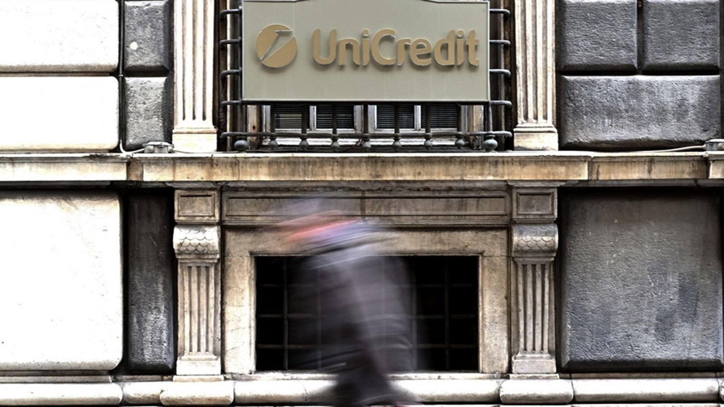 &#x397; UniCredit &#x3B1;&#x3BD;&#x3B5;&#x3B2;&#x3AC;&#x3B6;&#x3B5;&#x3B9; &#x3C4;&#x3B7; &#x3C3;&#x3C5;&#x3BC;&#x3BC;&#x3B5;&#x3C4;&#x3BF;&#x3C7;&#x3AE; &#x3C4;&#x3B7;&#x3C2; &#x3C3;&#x3C4;&#x3B7;&#x3BD; Alpha Bank &#x3C3;&#x3C4;&#x3BF; 29,5% &#x3BC;&#x3B5; &#x3AD;&#x3B3;&#x3BA;&#x3C1;&#x3B9;&#x3C3;&#x3B7; &#x3C4;&#x3B7;&#x3C2; &#x395;&#x39A;&#x3A4;