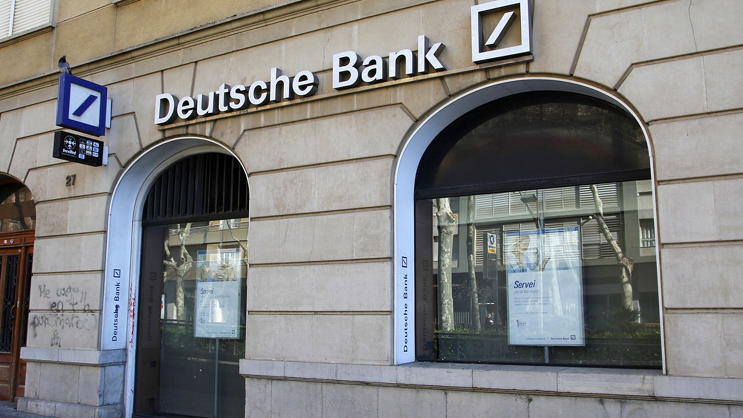 Deutsche Bank: &#x3A4;&#x3B9; &#x3BA;&#x3C1;&#x3CD;&#x3B2;&#x3B5;&#x3B9; &#x3C4;&#x3BF; &#x3B2;&#x2019; &#x3B5;&#x3BE;&#x3AC;&#x3BC;&#x3B7;&#x3BD;&#x3BF; &#x3B3;&#x3B9;&#x3B1; &#x3C4;&#x3B9;&#x3C2; &#x3B1;&#x3B3;&#x3BF;&#x3C1;&#x3AD;&#x3C2; - &#x3A0;&#x3C1;&#x3BF;&#x3C3;&#x3BF;&#x3C7;&#x3AE; &#x3C3;&#x3C4;&#x3B1; &#x3B1;&#x3C0;&#x3CC;&#x3C4;&#x3BF;&#x3BC;&#x3B1; sell-offs &#x3BA;&#x3B1;&#x3B9; &#x3C4;&#x3BF;&#x3C5;&#x3C2; &#x3B4;&#x3CD;&#x3BF; &#x3BC;&#x3B5;&#x3B3;&#x3AC;&#x3BB;&#x3BF;&#x3C5;&#x3C2; &#x3BA;&#x3B9;&#x3BD;&#x3B4;&#x3CD;&#x3BD;&#x3BF;&#x3C5;&#x3C2;