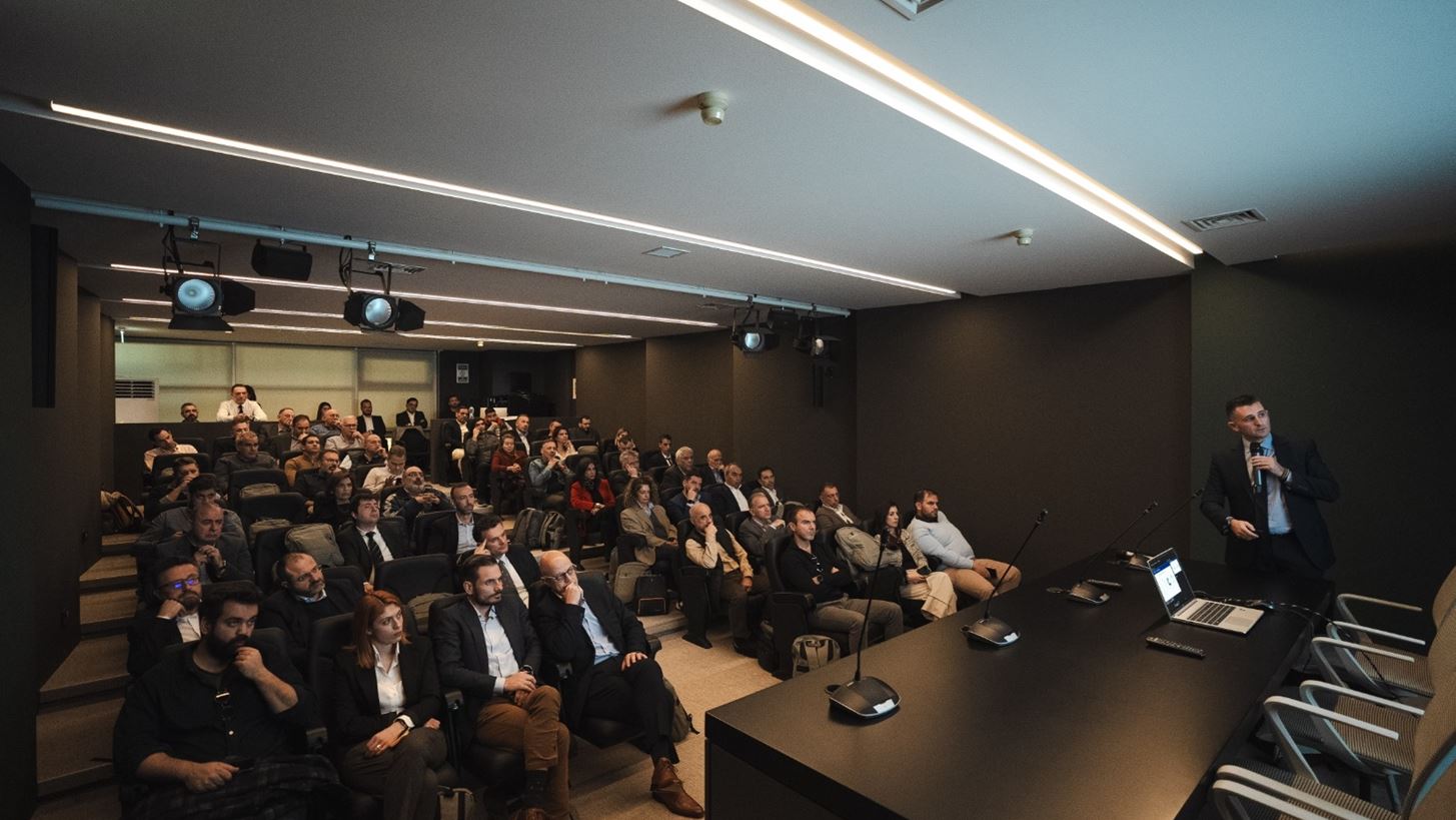 Greenvolt Next: &#x397;&#x3BC;&#x3B5;&#x3C1;&#x3AF;&#x3B4;&#x3B1; &#x3B3;&#x3B9;&#x3B1; &#x3C4;&#x3B7;&#x3BD; &quot;&#x395;&#x3BD;&#x3B5;&#x3C1;&#x3B3;&#x3B5;&#x3B9;&#x3B1;&#x3BA;&#x3AE; &#x39C;&#x3B5;&#x3C4;&#x3AC;&#x3B2;&#x3B1;&#x3C3;&#x3B7; &#x3C4;&#x3C9;&#x3BD; &#x395;&#x3C0;&#x3B9;&#x3C7;&#x3B5;&#x3B9;&#x3C1;&#x3AE;&#x3C3;&#x3B5;&#x3C9;&#x3BD;&quot; &#x3C3;&#x3C4;&#x3BF; Globalsat VIP Lounge &#x3C4;&#x3BF;&#x3C5; &#x39F;&#x391;&#x39A;&#x391;