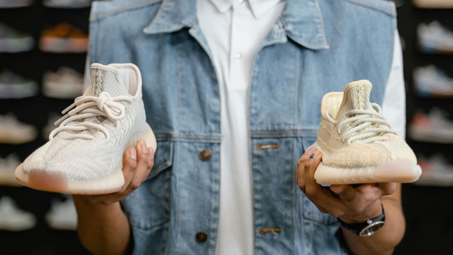 Intersport-Cosmos Group: Στο κατώφλι της ανατροπής η πρωτιά στην αγορά αθλητικών