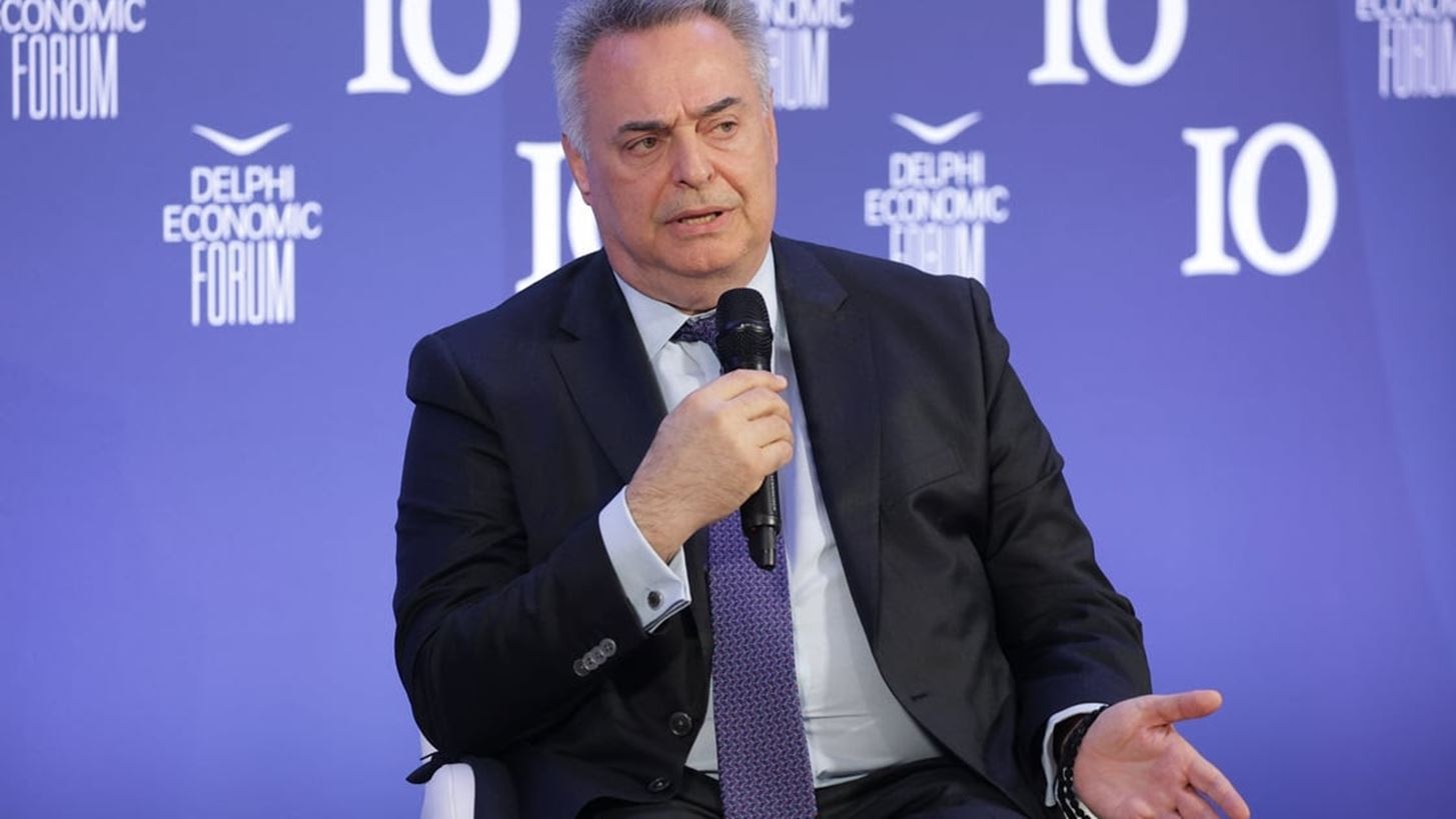&#x391;. &#x39A;&#x3B1;&#x3C1;&#x3B1;&#x3BA;&#x3CE;&#x3C3;&#x3C4;&#x3B1;&#x3C2; (&#x39F;&#x39B;&#x3A0;): &#x39F; &#x3A0;&#x3B5;&#x3B9;&#x3C1;&#x3B1;&#x3B9;&#x3AC;&#x3C2; &#x3C0;&#x3C1;&#x3CC;&#x3C4;&#x3C5;&#x3C0;&#x3BF; &#x3BB;&#x3B9;&#x3BC;&#x3AC;&#x3BD;&#x3B9; &#x3C4;&#x3BF;&#x3C5; 21&#x3BF;&#x3C5; &#x3B1;&#x3B9;&#x3CE;&#x3BD;&#x3B1;