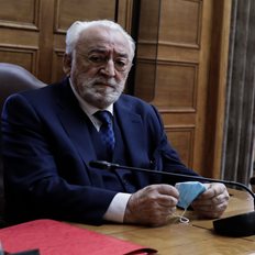 Η άνοδος και η πτώση της Τοξότης