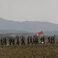 &#x3A3;&#x3C4;&#x3BF; &#x39A;&#x3BF;&#x3C5;&#x3C1;&#x3C3;&#x3BA; &#x3BF;&#x3B9; &#x3C0;&#x3C1;&#x3CE;&#x3C4;&#x3BF;&#x3B9; &#x392;&#x3BF;&#x3C1;&#x3B5;&#x3B9;&#x3BF;&#x3BA;&#x3BF;&#x3C1;&#x3B5;&#x3AC;&#x3C4;&#x3B5;&#x3C2; &#x3C3;&#x3C4;&#x3C1;&#x3B1;&#x3C4;&#x3B9;&#x3CE;&#x3C4;&#x3B5;&#x3C2;, &quot;&#x3B4;&#x3B5;&#x3AF;&#x3C7;&#x3BD;&#x3BF;&#x3C5;&#x3BD;&quot; &#x3BF;&#x3B9; &#x3C3;&#x3C5;&#x3BD;&#x3BF;&#x3BC;&#x3B9;&#x3BB;&#x3AF;&#x3B5;&#x3C2; &#x3A1;&#x3CE;&#x3C3;&#x3C9;&#x3BD; &#x3B1;&#x3BE;&#x3B9;&#x3C9;&#x3BC;&#x3B1;&#x3C4;&#x3B9;&#x3BA;&#x3CE;&#x3BD;