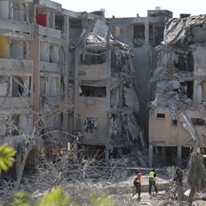 &#x397; &#x3C3;&#x3CD;&#x3C1;&#x3C1;&#x3B1;&#x3BE;&#x3B7; &#x399;&#x3C3;&#x3C1;&#x3B1;&#x3AE;&#x3BB; - &#x399;&#x3C1;&#x3AC;&#x3BD; &#x3B4;&#x3BF;&#x3BA;&#x3B9;&#x3BC;&#x3AC;&#x3B6;&#x3B5;&#x3B9; &#x3C4;&#x3B1; &#x3CC;&#x3C1;&#x3B9;&#x3B1; &#x3C4;&#x3BF;&#x3C5; &#x394;&#x3B9;&#x3B5;&#x3B8;&#x3BD;&#x3BF;&#x3CD;&#x3C2; &#x394;&#x3B9;&#x3BA;&#x3B1;&#x3AF;&#x3BF;&#x3C5;