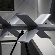 Το πιο "έξυπνο" όπλο της Ρωσίας είναι πιθανό να χρησιμοποιεί αμερικανικό "εγκέφαλο"