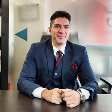 Alex Katsaros (TopFX Group): &#x3A0;&#x3C1;&#x3BF;&#x3BA;&#x3BB;&#x3AE;&#x3C3;&#x3B5;&#x3B9;&#x3C2; &#x3BA;&#x3B1;&#x3B9; &#x3BA;&#x3AF;&#x3BD;&#x3B4;&#x3C5;&#x3BD;&#x3BF;&#x3B9; &#x3C3;&#x3B5; &#x3BC;&#x3AF;&#x3B1; &#x3B1;&#x3B3;&#x3BF;&#x3C1;&#x3AC; &#x3C4;&#x3C1;&#x3B9;&#x3C3;&#x3B5;&#x3BA;&#x3B1;&#x3C4;&#x3BF;&#x3BC;&#x3BC;&#x3C5;&#x3C1;&#x3AF;&#x3C9;&#x3BD; &#x3B4;&#x3BF;&#x3BB;&#x3B1;&#x3C1;&#x3AF;&#x3C9;&#x3BD;