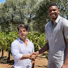 &#x397; &#x3BF;&#x3B9;&#x3BA;&#x3BF;&#x3B3;&#x3AD;&#x3BD;&#x3B5;&#x3B9;&#x3B1; &#x391;&#x3BD;&#x3C4;&#x3B5;&#x3C4;&#x3BF;&#x3BA;&#x3BF;&#x3CD;&#x3BD;&#x3BC;&#x3C0;&#x3BF; &#x3B5;&#x3C0;&#x3B5;&#x3BD;&#x3B4;&#x3CD;&#x3B5;&#x3B9; &#x3C3;&#x3C4;&#x3B1; &#x395;&#x3BB;&#x3BB;&#x3B7;&#x3BD;&#x3B9;&#x3BA;&#x3AC; &#x39F;&#x3B9;&#x3BD;&#x3BF;&#x3C0;&#x3BF;&#x3B9;&#x3B5;&#x3AF;&#x3B1;