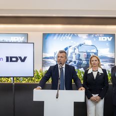 Metlen: &#x397; &#x3B5;&#x3C0;&#x3CC;&#x3BC;&#x3B5;&#x3BD;&#x3B7; &#x3BC;&#x3AD;&#x3C1;&#x3B1; &#x3C4;&#x3B7;&#x3C2; &#x3C3;&#x3C5;&#x3BC;&#x3C6;&#x3C9;&#x3BD;&#x3AF;&#x3B1;&#x3C2; &#x3BC;&#x3B5; &#x3C4;&#x3B7;&#x3BD; Iveco &#x3BA;&#x3B1;&#x3B9; &#x3C4;&#x3B1; &#x3BD;&#x3AD;&#x3B1; deals &#x3C0;&#x3BF;&#x3C5; &#x3AD;&#x3C1;&#x3C7;&#x3BF;&#x3BD;&#x3C4;&#x3B1;&#x3B9;