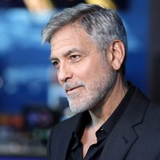 &#x3A0;&#x3BF;&#x3B9;&#x3BF;&#x3B9; celebrities &#x3C3;&#x3C4;&#x3B7;&#x3C1;&#x3AF;&#x3B6;&#x3BF;&#x3C5;&#x3BD; &#x39A;&#x3AC;&#x3BC;&#x3B1;&#x3BB;&#x3B1; &#x3A7;&#x3AC;&#x3C1;&#x3B9;&#x3C2; &#x3BA;&#x3B1;&#x3B9; &#x3C0;&#x3BF;&#x3B9;&#x3BF;&#x3B9; &#x3A4;&#x3C1;&#x3B1;&#x3BC;&#x3C0; - &#x3A0;&#x3BF;&#x3B9;&#x3BF;&#x3B9; &#x3B4;&#x3B5;&#x3BD; &#x3AD;&#x3C7;&#x3BF;&#x3C5;&#x3BD; &#x3B5;&#x3BA;&#x3C6;&#x3C1;&#x3B1;&#x3C3;&#x3C4;&#x3B5;&#x3AF; (&#x3B1;&#x3BA;&#x3CC;&#x3BC;&#x3B7;)