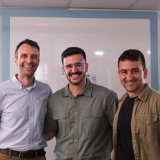 Koios Care: &#x397; startup &#x3BC;&#x3B5; &#x388;&#x3BB;&#x3BB;&#x3B7;&#x3BD;&#x3B5;&#x3C2; &#x3B9;&#x3B4;&#x3C1;&#x3C5;&#x3C4;&#x3AD;&#x3C2; &#x3BA;&#x3B1;&#x3B9; &#x3C0;&#x3B1;&#x3C1;&#x3BF;&#x3C5;&#x3C3;&#x3AF;&#x3B1; &#x3C3;&#x3C4;&#x3B7;&#x3BD; &#x395;&#x3BB;&#x3BB;&#x3AC;&#x3B4;&#x3B1; &#x3C0;&#x3BF;&#x3C5; &quot;&#x3B4;&#x3B9;&#x3B1;&#x3B2;&#x3AC;&#x3B6;&#x3B5;&#x3B9;&quot; &#x3C4;&#x3BF; &#x3A0;&#x3AC;&#x3C1;&#x3BA;&#x3B9;&#x3BD;&#x3C3;&#x3BF;&#x3BD;