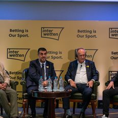 &#x3A4;&#x3B1; &#x3C3;&#x3C7;&#x3AD;&#x3B4;&#x3B9;&#x3B1; &#x3C4;&#x3B7;&#x3C2; Interwetten &#x3B3;&#x3B9;&#x3B1; &#x3C4;&#x3B7;&#x3BD; &#x3B5;&#x3BB;&#x3BB;&#x3B7;&#x3BD;&#x3B9;&#x3BA;&#x3AE; &#x3B1;&#x3B3;&#x3BF;&#x3C1;&#x3AC; &#x3BA;&#x3B1;&#x3B9; &#x3BF; brand ambassador &#x39B;&#x3CC;&#x3C4;&#x3B1;&#x3C1; &#x39C;&#x3B1;&#x3C4;&#x3AD;&#x3BF;&#x3C5;&#x3C2;