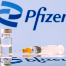 &#x39F; &#x3B3;&#x3B5;&#x3BD;&#x3B9;&#x3BA;&#x3CC;&#x3C2; &#x3B5;&#x3B9;&#x3C3;&#x3B1;&#x3B3;&#x3B3;&#x3B5;&#x3BB;&#x3AD;&#x3B1;&#x3C2; &#x3C4;&#x3BF;&#x3C5; &#x3A4;&#x3AD;&#x3BE;&#x3B1;&#x3C2; &#x3BC;&#x3AE;&#x3BD;&#x3C5;&#x3C3;&#x3B5; &#x3C4;&#x3B7;&#x3BD; Pfizer - &#x396;&#x3B7;&#x3C4;&#x3AC; &#x3C0;&#x3B5;&#x3C1;&#x3B9;&#x3C3;&#x3C3;&#x3CC;&#x3C4;&#x3B5;&#x3C1;&#x3B1; &#x3B1;&#x3C0;&#x3CC; 10 &#x3B5;&#x3BA;&#x3B1;&#x3C4;. &#x3B4;&#x3BF;&#x3BB;&#x3AC;&#x3C1;&#x3B9;&#x3B1; &#x3C3;&#x3B5; &#x3B1;&#x3C3;&#x3C4;&#x3B9;&#x3BA;&#x3AC; &#x3C0;&#x3C1;&#x3CC;&#x3C3;&#x3C4;&#x3B9;&#x3BC;&#x3B1;