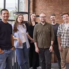 Clove: Ποια είναι η νέα fintech με ελληνική υπογραφή που άντλησε 14 εκατ. δολ.