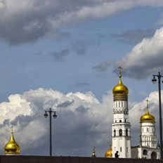 &#x39F; &#x3A0;&#x3BF;&#x3CD;&#x3C4;&#x3B9;&#x3BD; &#x3B8;&#x3C9;&#x3C1;&#x3B1;&#x3BA;&#x3AF;&#x3B6;&#x3B5;&#x3B9; &#x3C4;&#x3B7;&#x3BD; &#x3B1;&#x3B5;&#x3C1;&#x3AC;&#x3BC;&#x3C5;&#x3BD;&#x3B1; &#x3C4;&#x3B7;&#x3C2; &#x39C;&#x3CC;&#x3C3;&#x3C7;&#x3B1;&#x3C2; &#x3BA;&#x3B1;&#x3B8;&#x3CE;&#x3C2; &#x3B1;&#x3C1;&#x3C7;&#x3AF;&#x3B6;&#x3B5;&#x3B9; &#x3B7; &quot;&#x3C0;&#x3BF;&#x3BB;&#x3B9;&#x3BF;&#x3C1;&#x3BA;&#x3AF;&#x3B1; &#x3BC;&#x3B5; drones&quot;