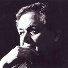 Η κόντρα για τις συναυλίες με μουσική Χατζιδάκι και Θεοδωράκη και οι αριθμοί της διεθνούς περιοδείας