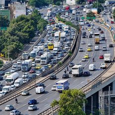 Η ελληνική αγορά αυτοκινήτου παίρνει ώθηση – "Μάχη" για τον τίτλο του best seller