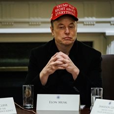 Γιατί τα ρομποτικά ταξί της Tesla του Μασκ οδεύουν προς την πανωλεθρία